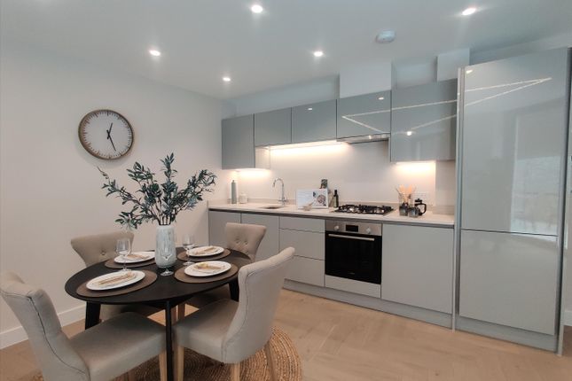 Flat for sale in Broadwater Down, Tunbridge Wells, Kent