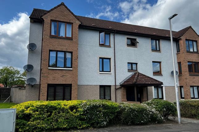 Thumbnail Flat to rent in Pentland Terrace, High Valleyfield, Dunfermline