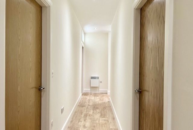 Apt 02 Westgate City View, Domine Lane, Rotherham photo 2