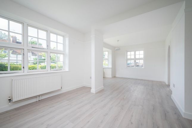 67, Brookland Rise, London photo 2