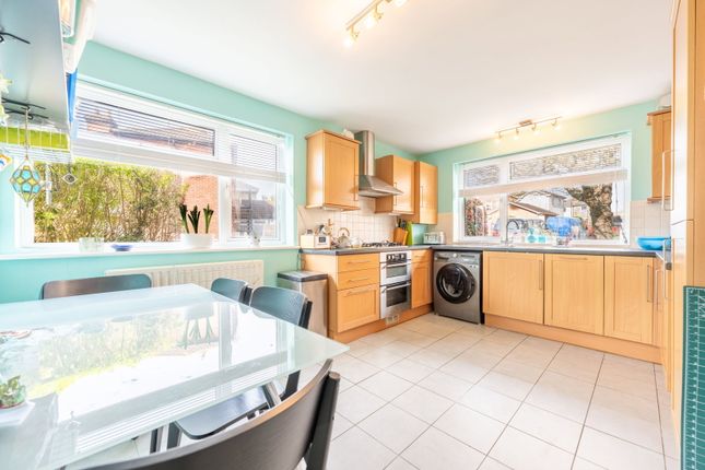54, Trafalgar Road, Southampton photo 2