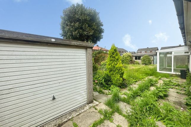 52-54, Glamis Avenue, Heywood photo 2