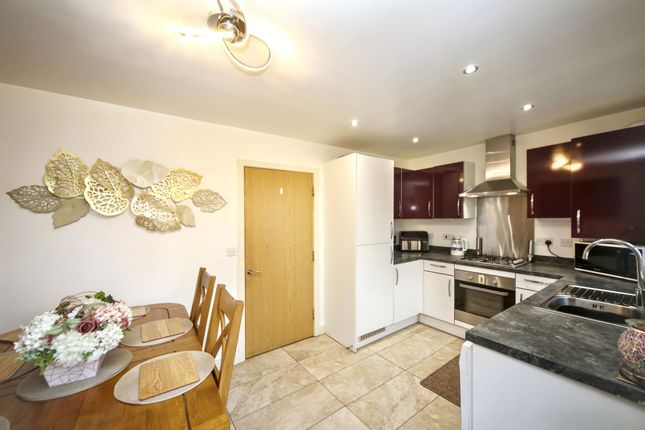 283a Preston Road, Wigan photo 3