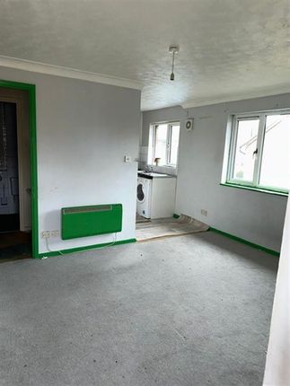 Studio for sale in North Road, Colliers Wood, London