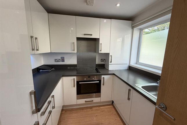 4a, Pontes Ave, Hounslow photo 2