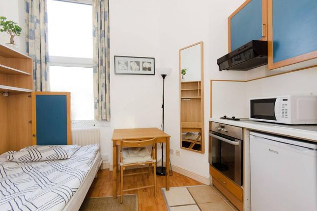 Studio To Rent
