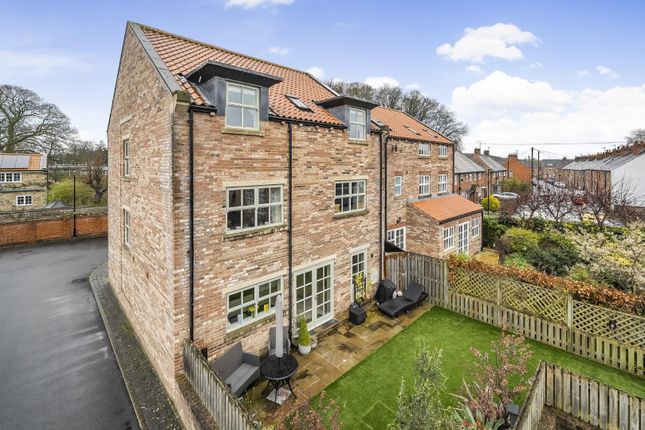 Thumbnail Town house for sale in All Saints Square, Ripon