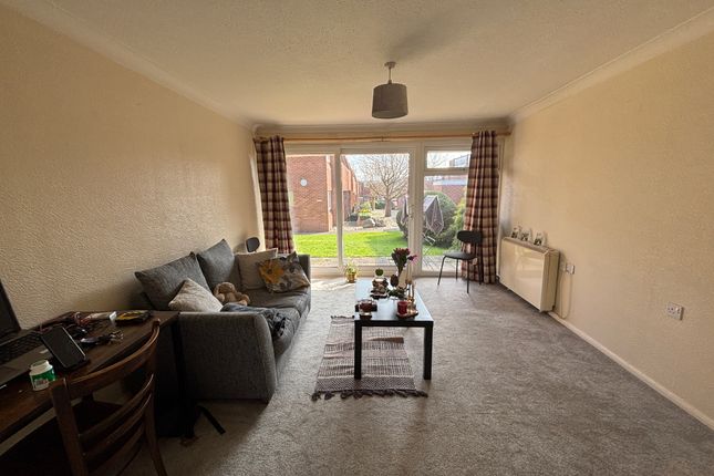Flat 81  Knightthorpe Court, Burns Road, Loughborough photo 4