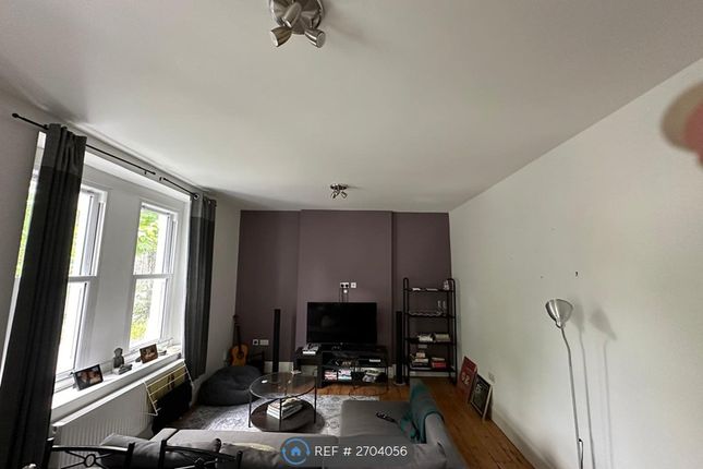 East Grove, Cardiff photo 5