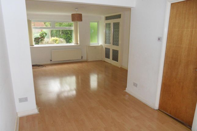 81, Newcastle upon Tyne photo 5