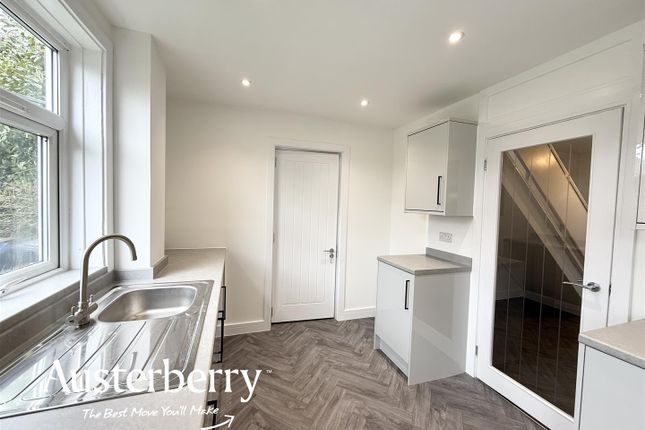 45, Knype Way, Newcastle photo 3