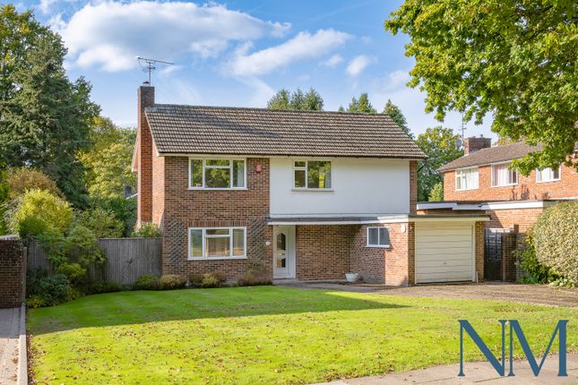 4 Bed Detached House For Sale Milton Mount Avenue, Pound Hill, Crawley Rh10