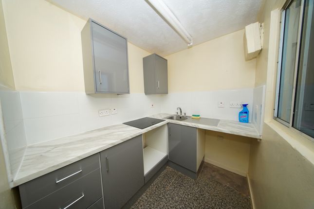 Copy of 24 Goldstar Way, Birmingham photo 5