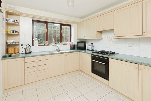 25, Bickenhill Road, West Midlands photo 4