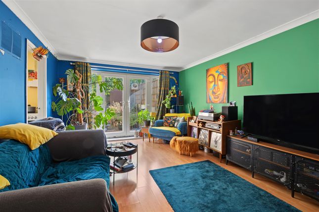 7, Ferry Lodge, Nottingham photo 4