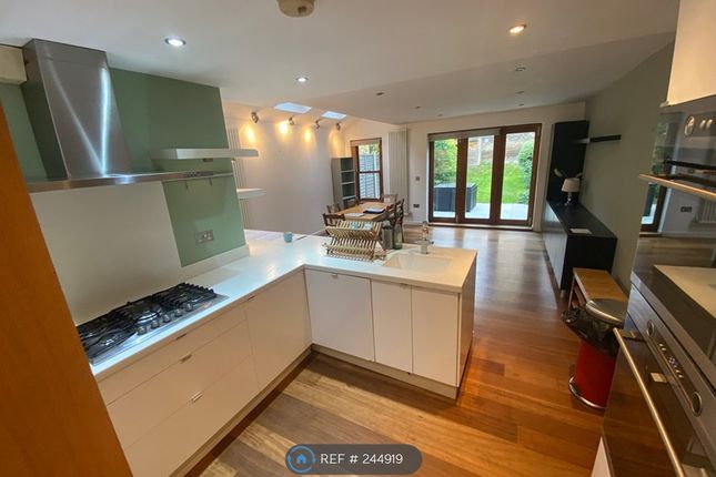 Thumbnail Flat to rent in Abbeville Road, London