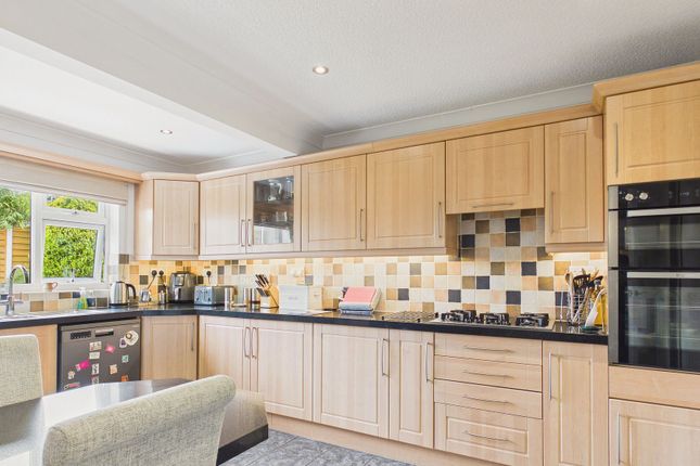 1 Chester Close, Lincoln photo 4