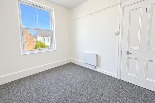 Flat 1, 2, Upper Park Road, St. Leonards-On-Sea photo 4