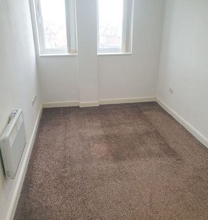 21 York Towers, Leeds photo 3