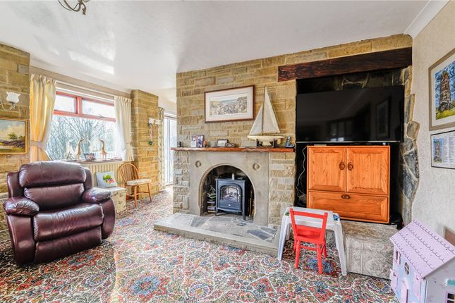 11, Leach Road, Keighley photo 2