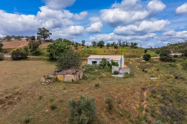 Villa for sale in Messines, São Bartolomeu De Messines, Silves Algarve