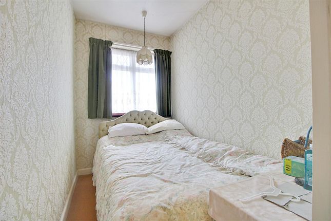 End terrace house for sale in Ladysmith Road, Enfield