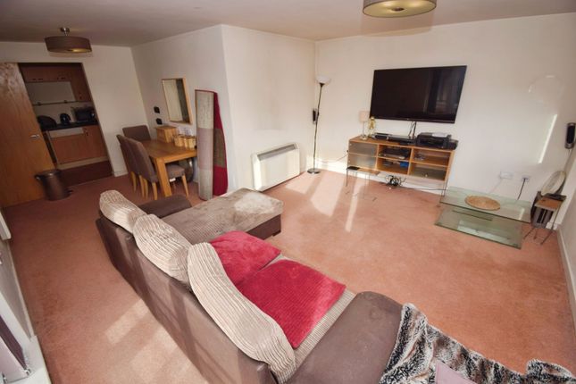 40 Triumph House,, Manor House Drive, Coventry photo 4