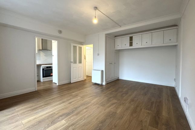 Manton Court,22, Rotunda Road, Eastbourne photo 2