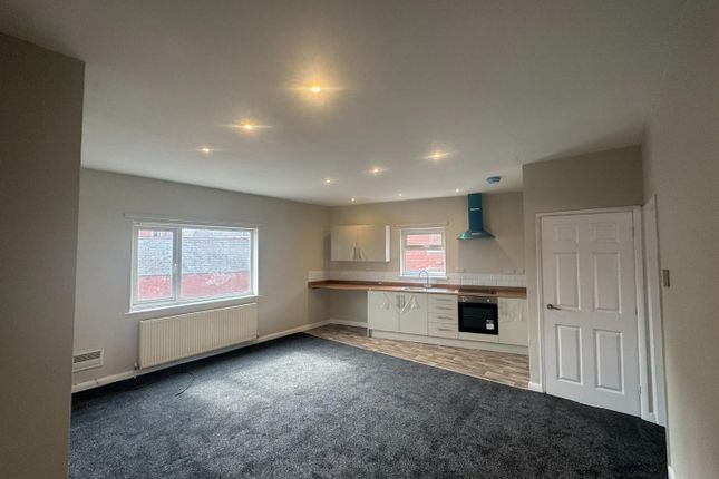 2, Thomas Street, Pontefract photo 3