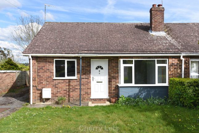 Semi-detached house to rent in Jubilee Close, Steeple Aston