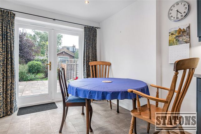 17, The Drive, High Barnet photo 4