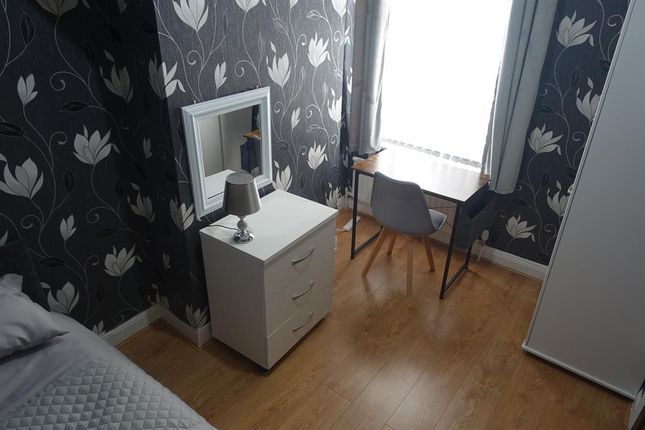 Property to rent in Newlands Road, Middlesbrough