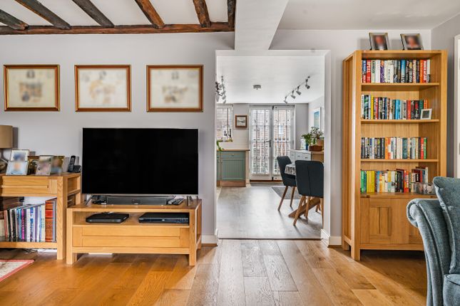 Flat for sale in London Road, Pulborough, West Sussex