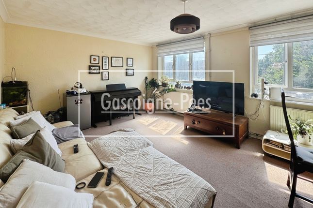3A, Camberley photo 3