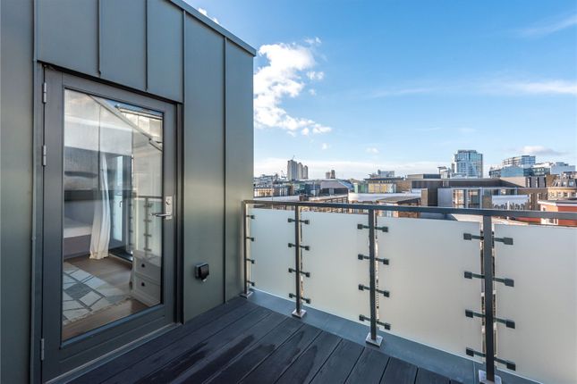 2 Bed Property To Rent In Curtain Road Shoreditch London Ec2a