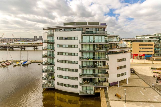 Thumbnail Flat to rent in The Mast, Gallions Reach, London
