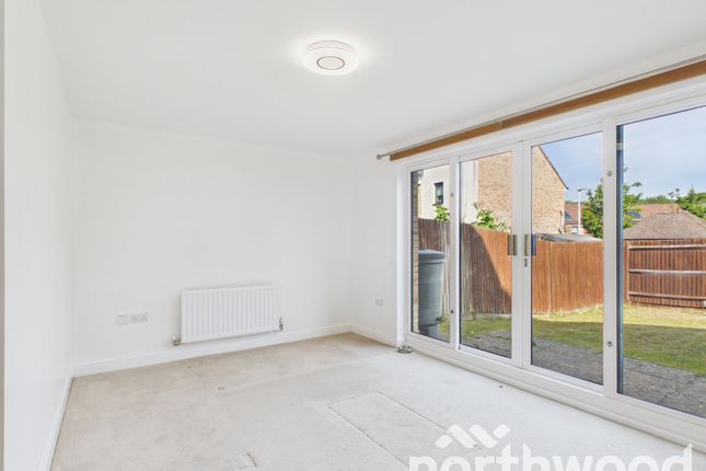 2, St Catherine's Road, Maidstone photo 3