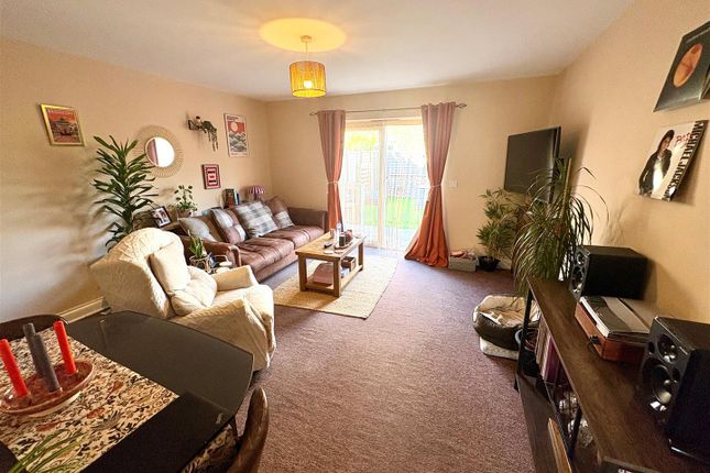 43A, Manor Road, West Sussex photo 4