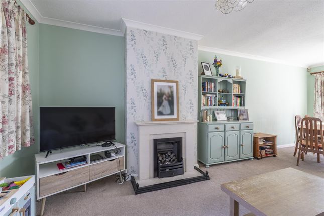 4, Maitland Court, Faversham photo 4