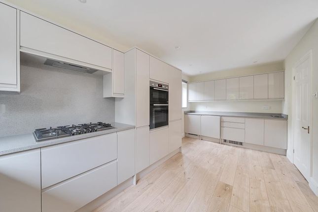 5 SHRUBLANDS DRIVE, Lightwater, Lightwater photo 3