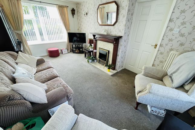 9a, Ryders Hill Crescent, Nuneaton photo 3