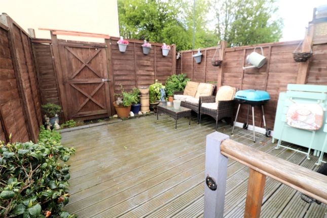 End terrace house for sale in West Street, Erith
