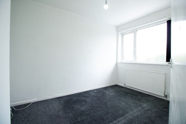 Town house to rent in Kingcraig Road, Leicester