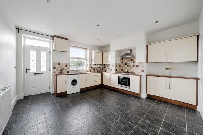 10, Railway Terrace, Wakefield photo 3
