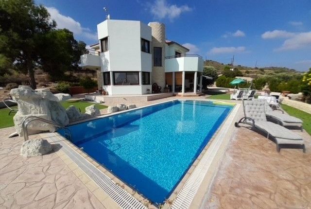 Villa for sale in Cyprus, Larnaca, Agia Anna