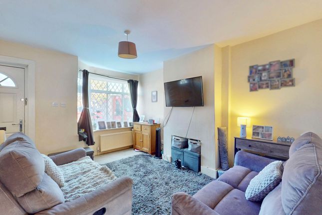 7 Fredora Avenue, Hayes photo 2