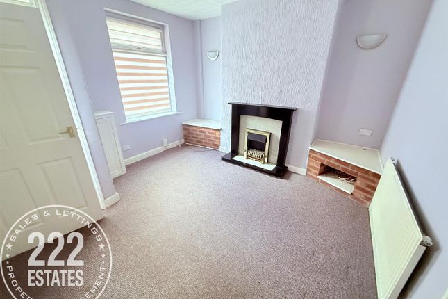 38, Winifred Street, Cheshire photo 2