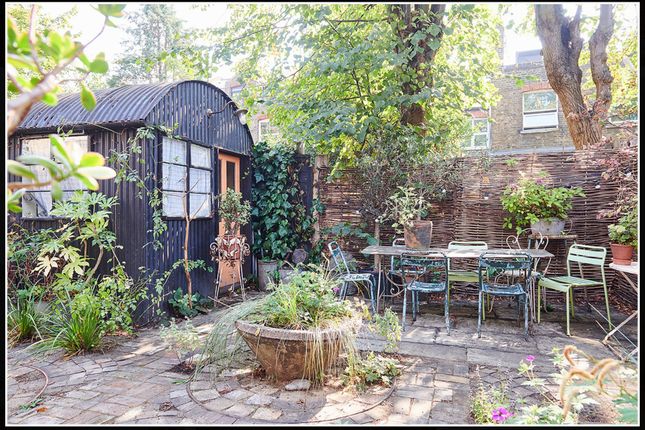 92 Brondesbury Road, London photo 2