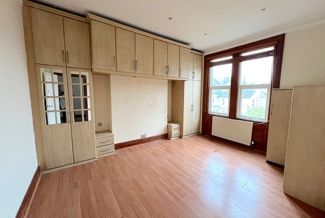 Maisonette to rent in Sackville Road, Hove, East Sussex.