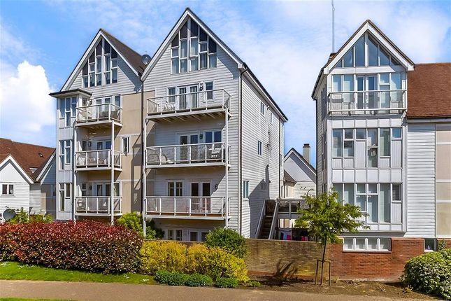 Flat for sale in Edgar Close, Kings Hill, West Malling, Kent